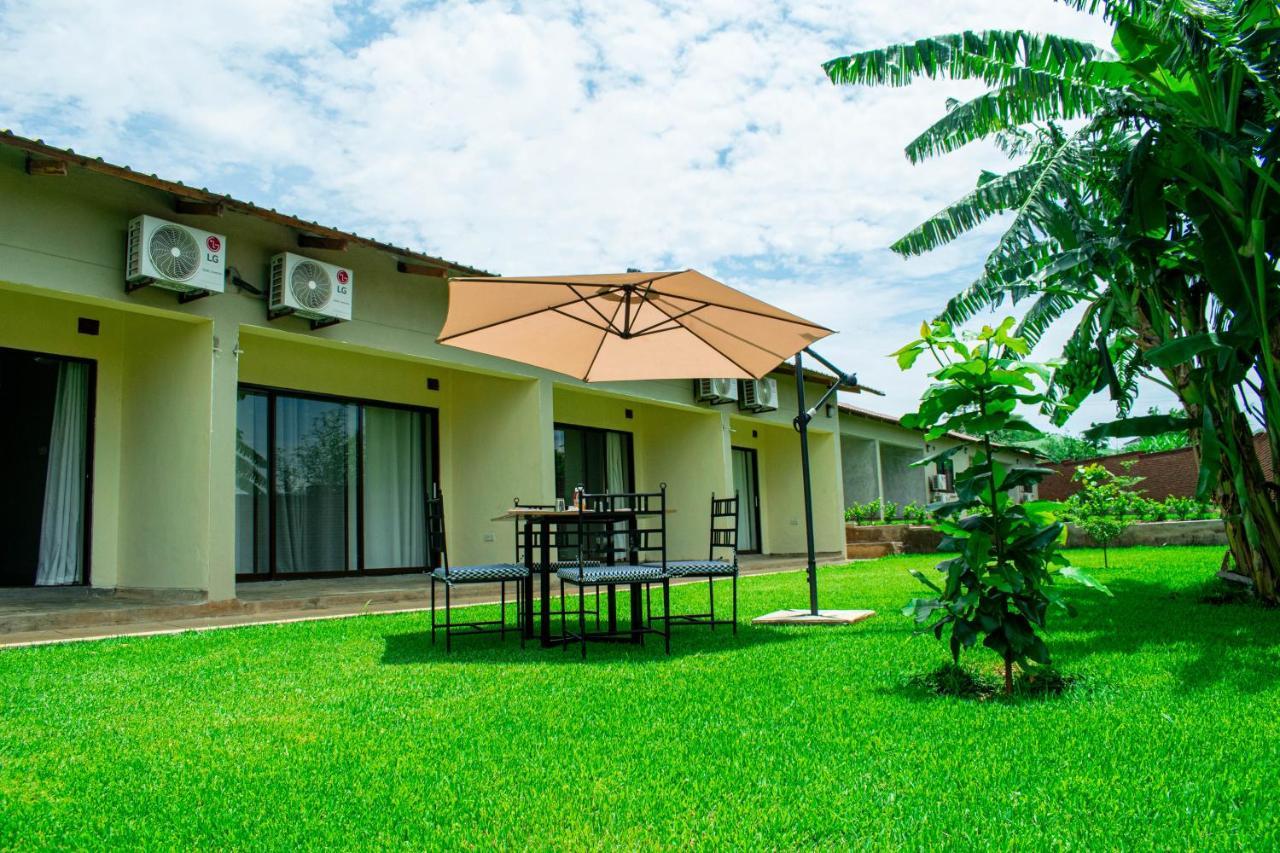 Douglas Lodge & Apartments Lilongwe Exterior foto