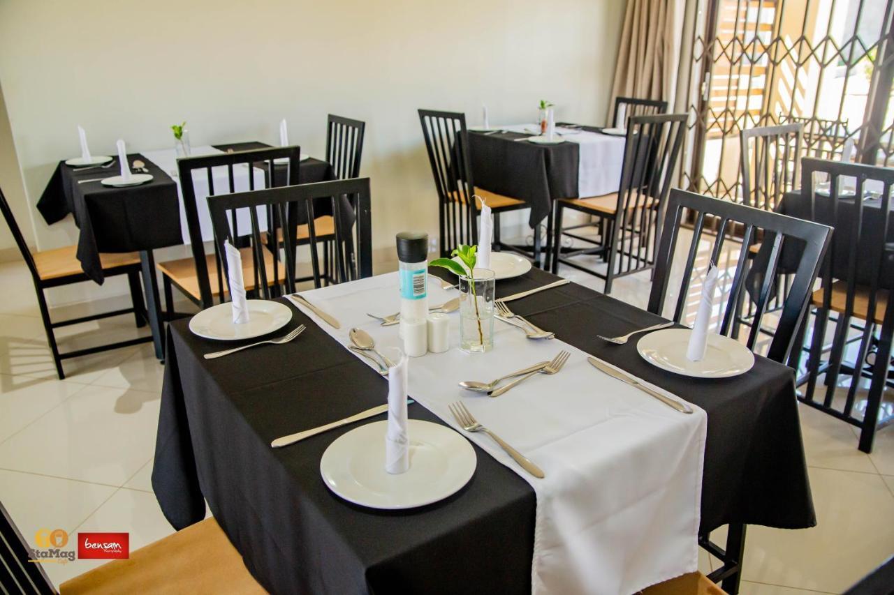 Douglas Lodge & Apartments Lilongwe Exterior foto