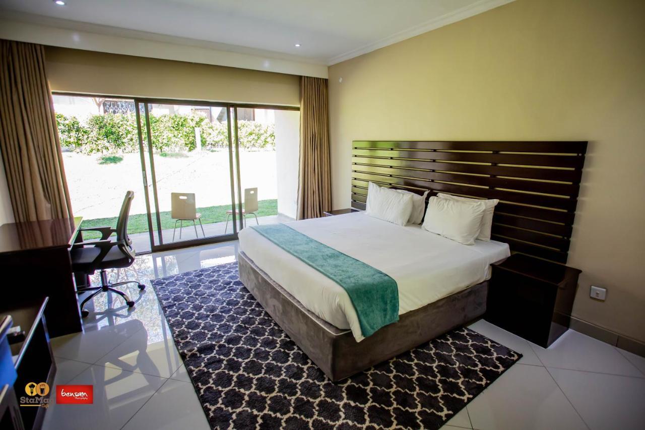 Douglas Lodge & Apartments Lilongwe Exterior foto